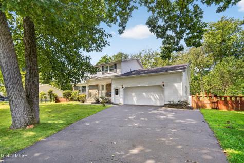 40 Sunset Boulevard Colonie NY 12205