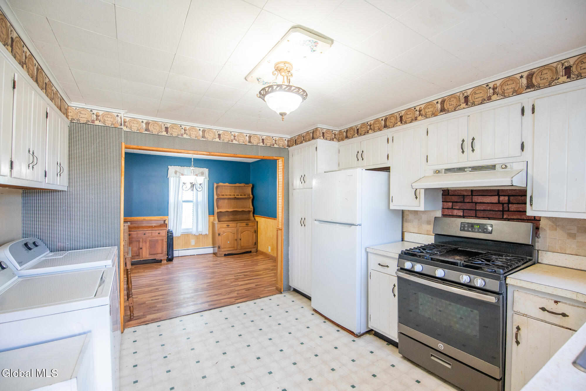 309 Alexandria Avenue Ticonderoga NY 12883