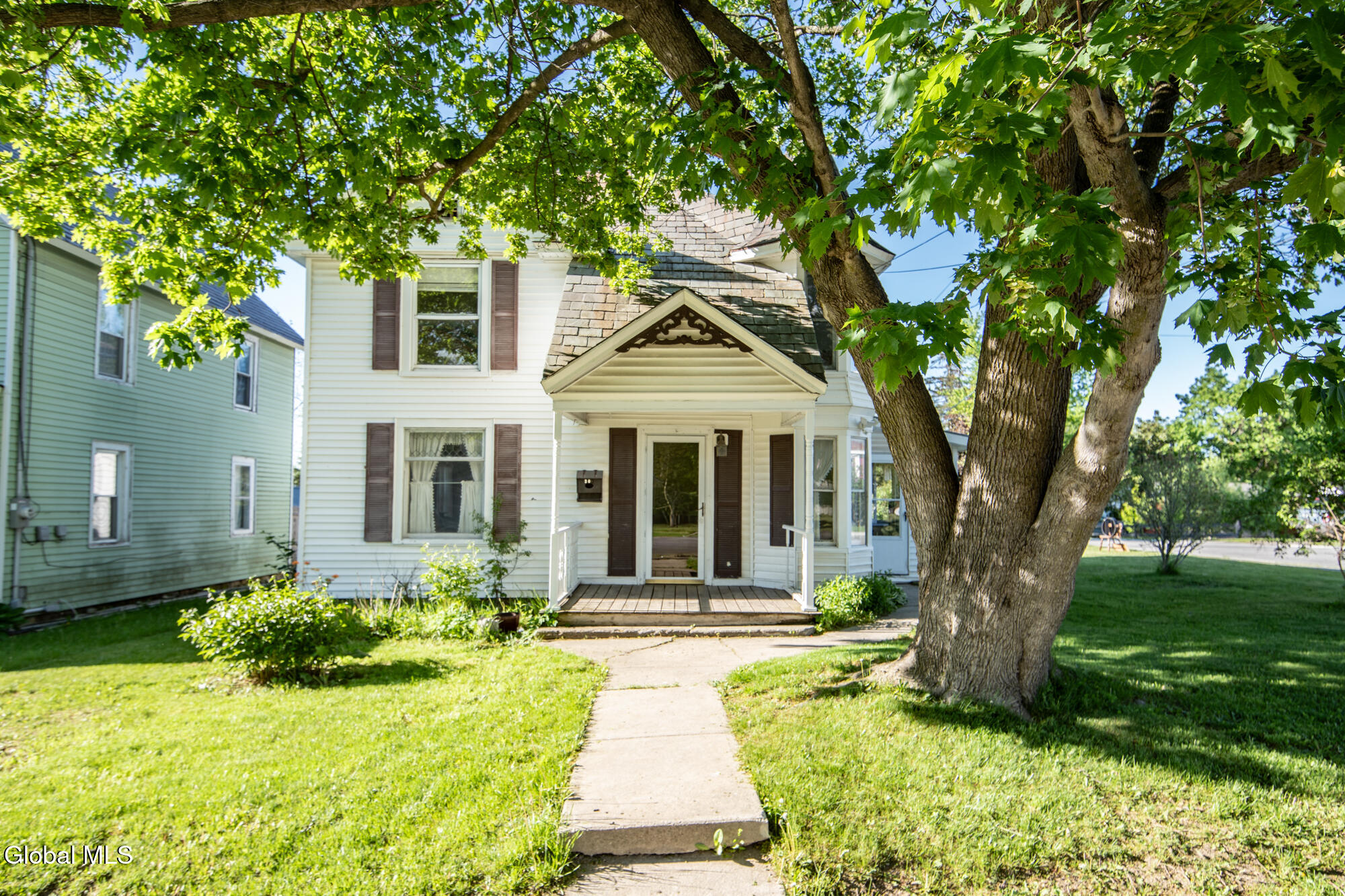 309 Alexandria Avenue Ticonderoga NY 12883