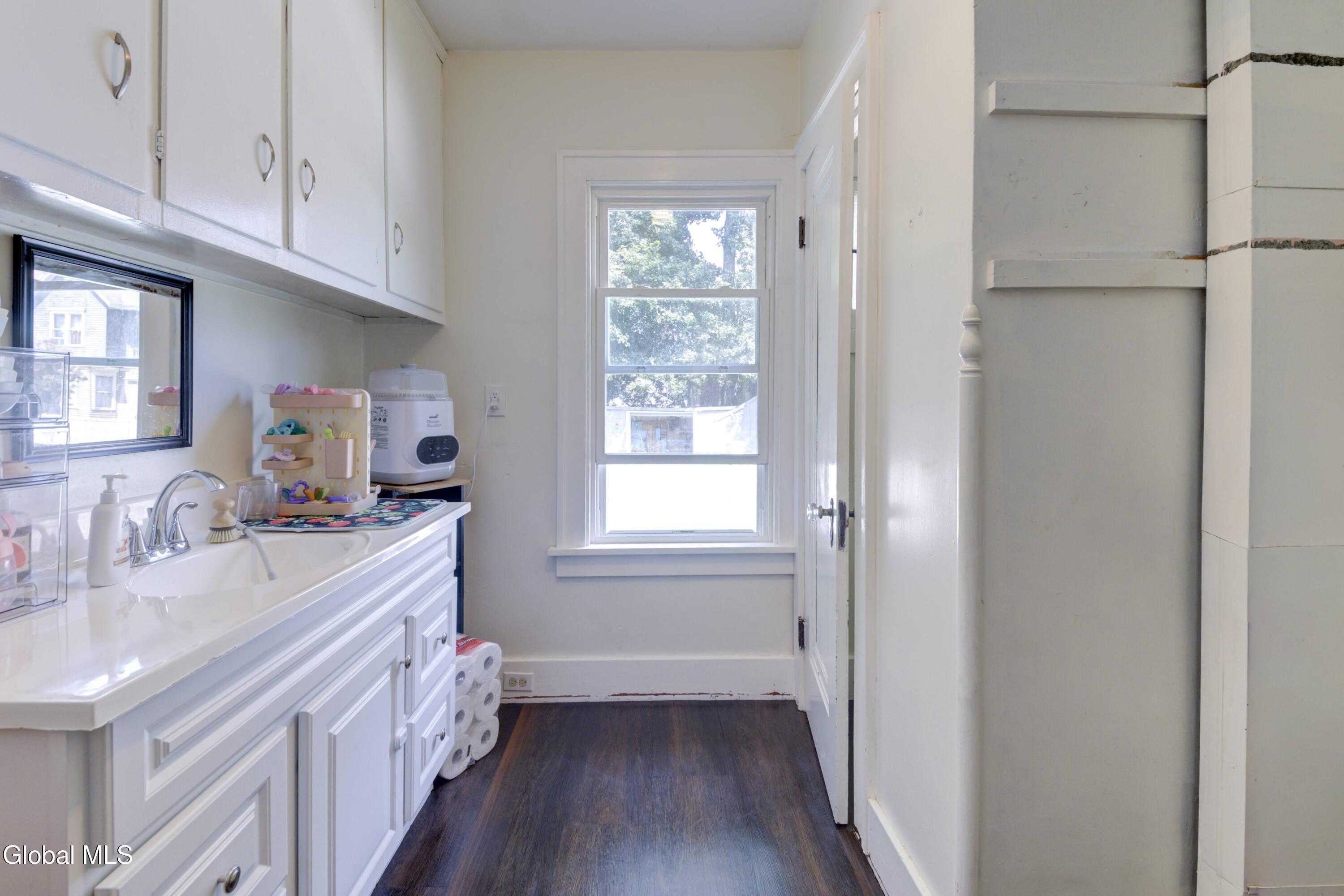53 Oakland Avenue Gloversville NY 12078