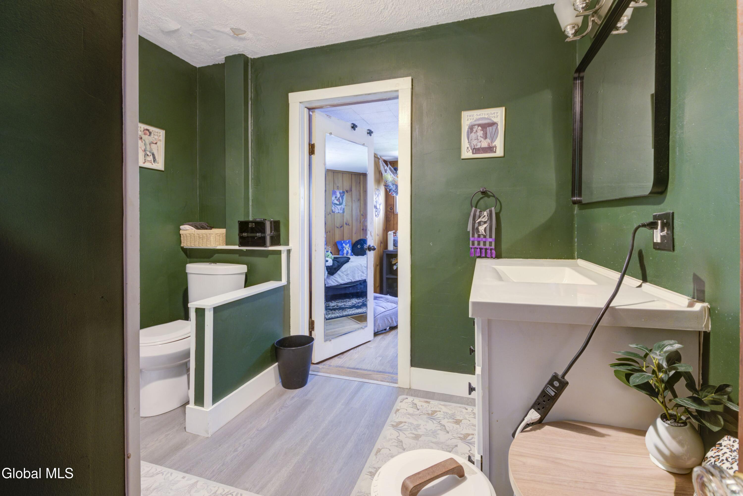 53 Oakland Avenue Gloversville NY 12078