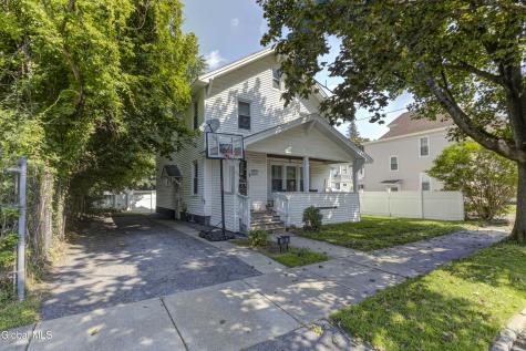 53 Oakland Avenue Gloversville NY 12078