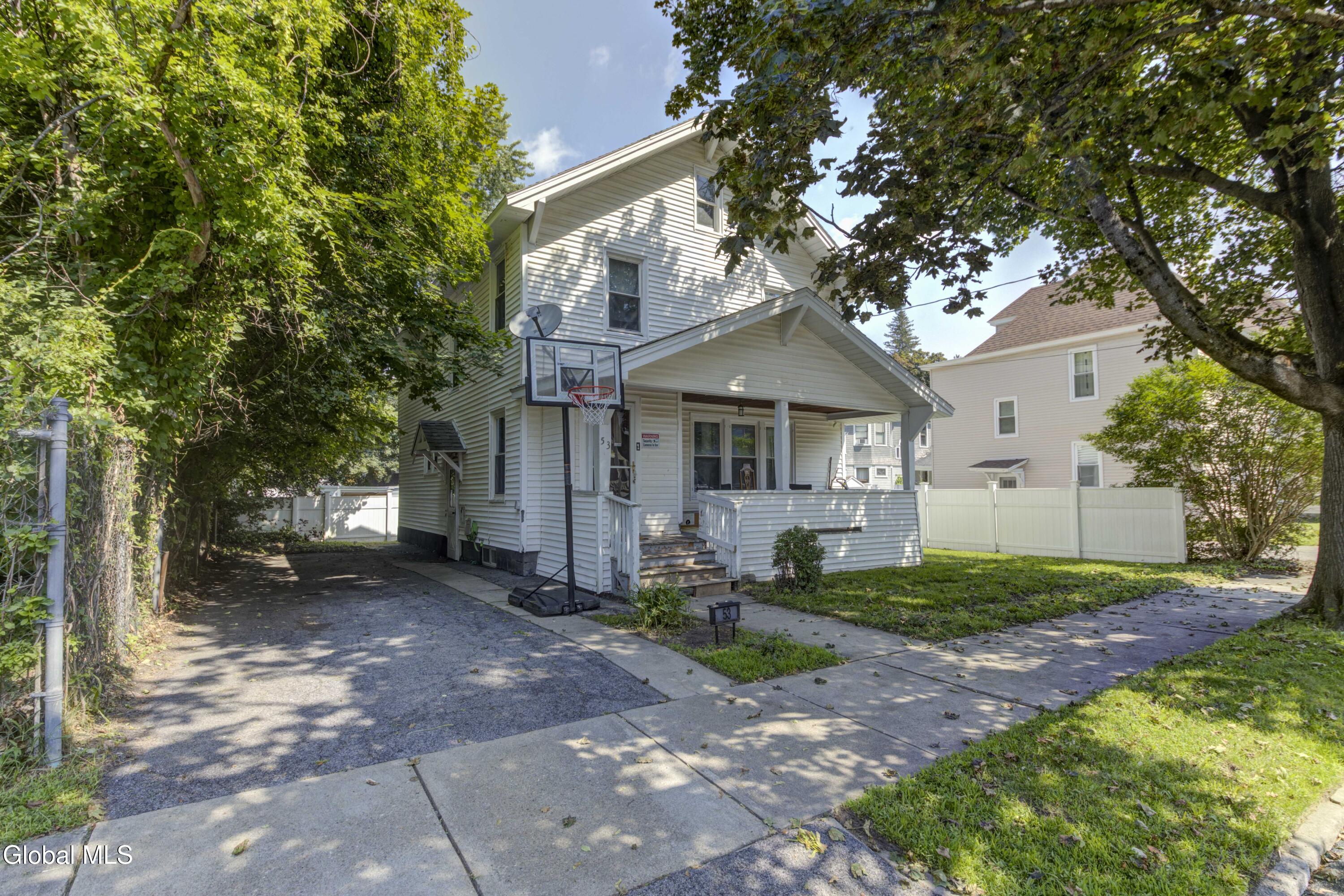53 Oakland Avenue Gloversville NY 12078