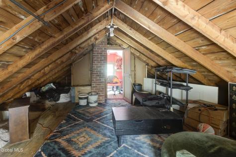 53 Oakland Avenue Gloversville NY 12078