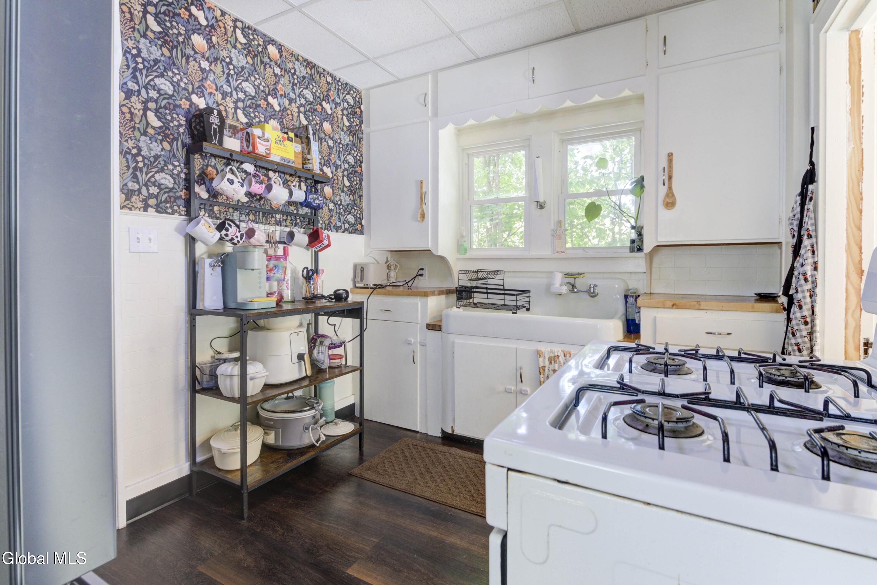 53 Oakland Avenue Gloversville NY 12078