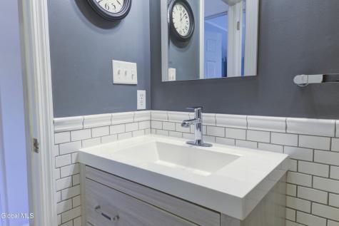 41 Glenview Drive Schenectady NY 12302