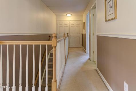 41 Glenview Drive Schenectady NY 12302