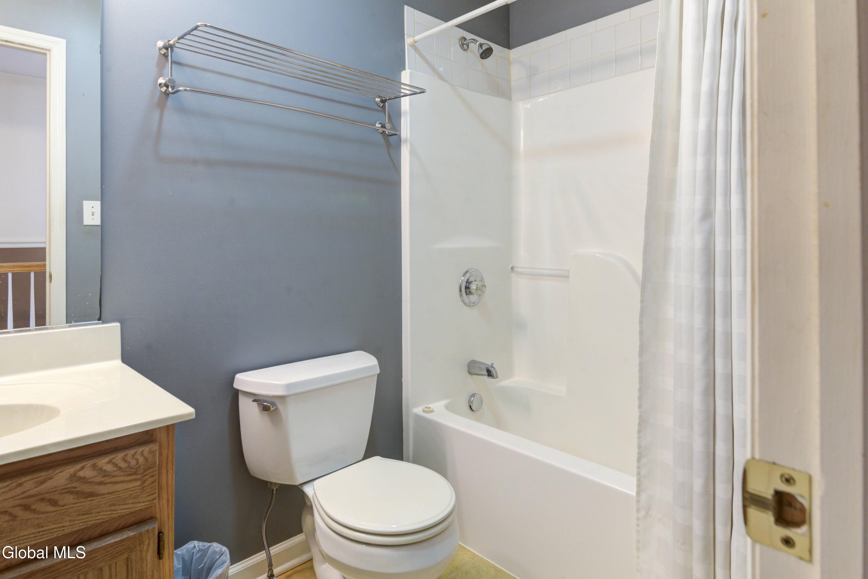 41 Glenview Drive Schenectady NY 12302