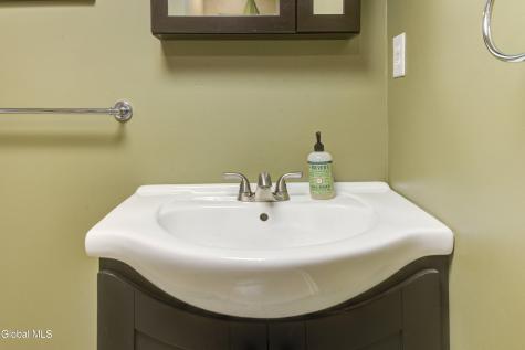 41 Glenview Drive Schenectady NY 12302