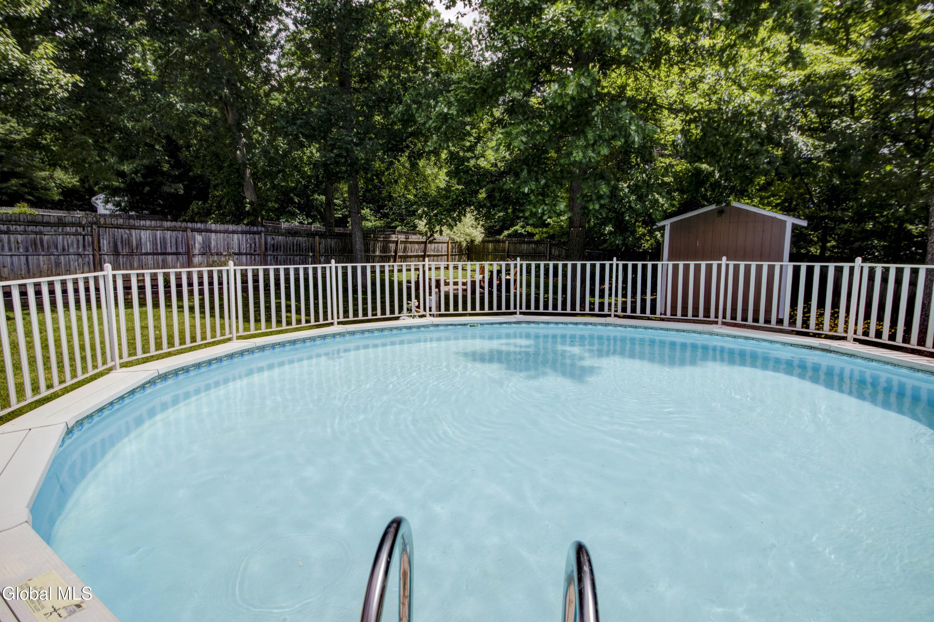 41 Glenview Drive Schenectady NY 12302