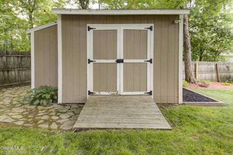 41 Glenview Drive Schenectady NY 12302