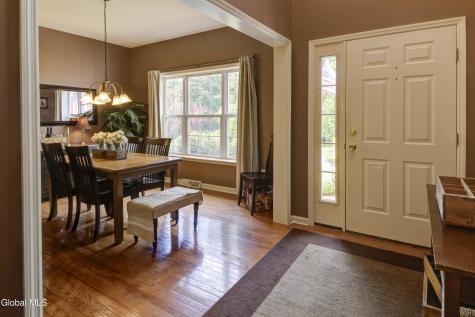 41 Glenview Drive Schenectady NY 12302