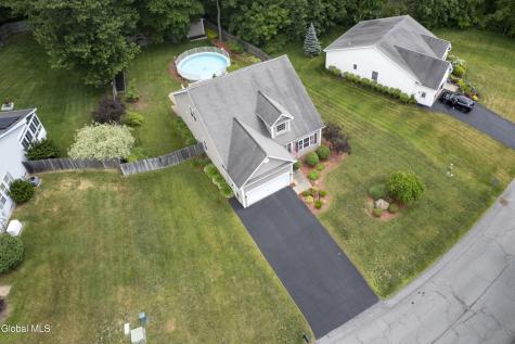 41 Glenview Drive Schenectady NY 12302