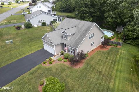 41 Glenview Drive Schenectady NY 12302