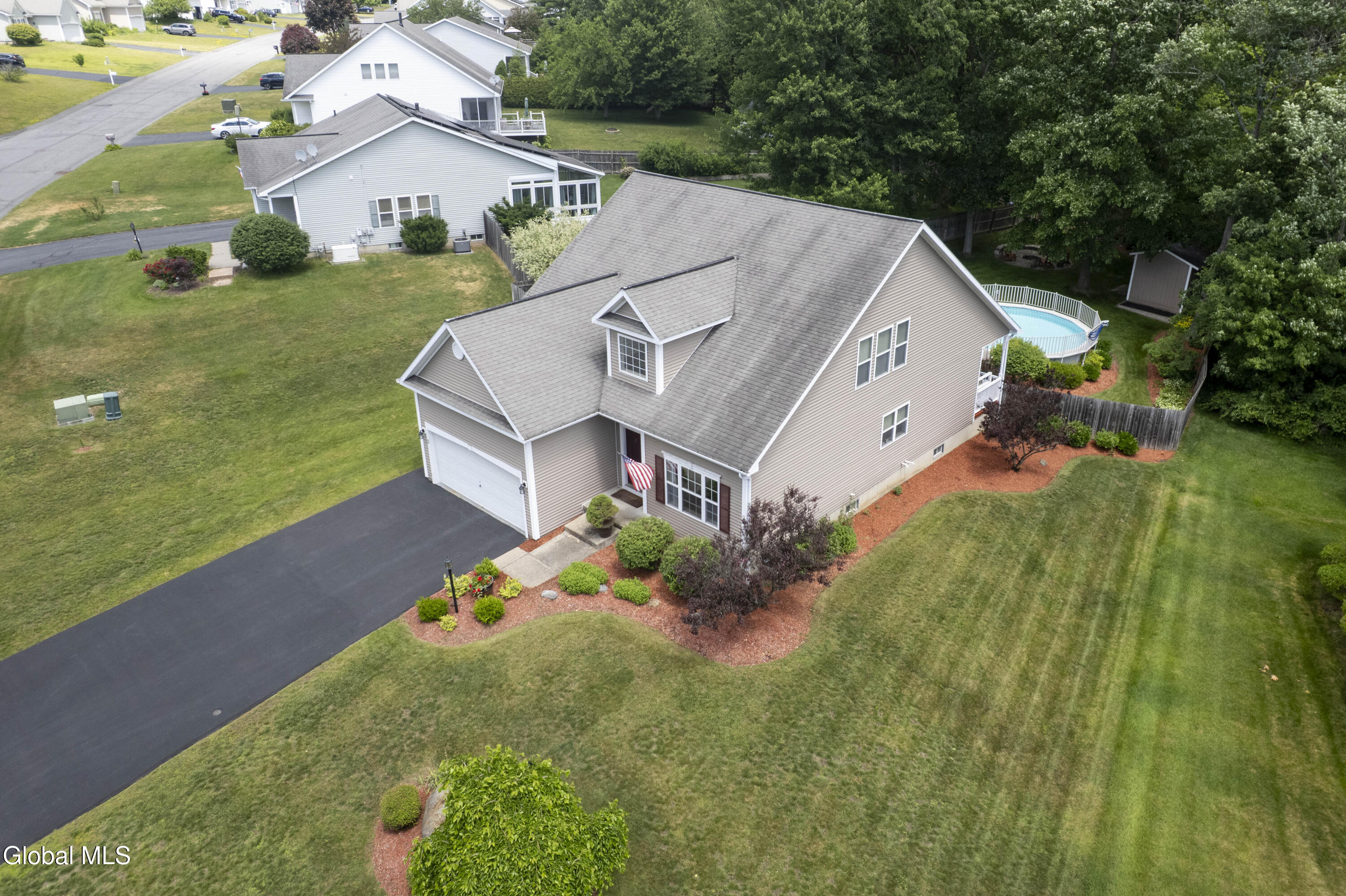 41 Glenview Drive Schenectady NY 12302