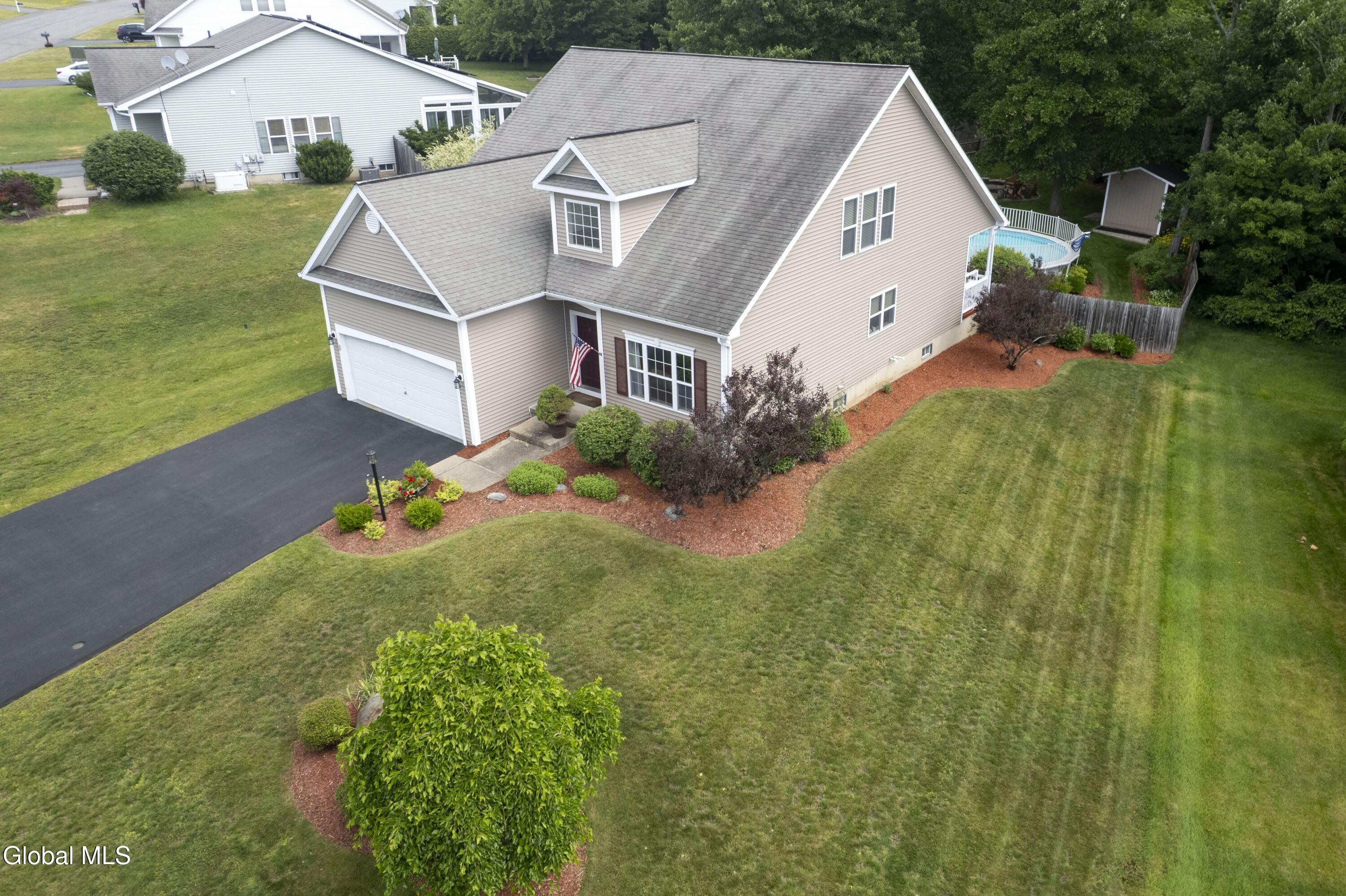 41 Glenview Drive Schenectady NY 12302