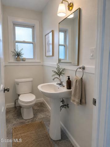 691 Myrtle Avenue Albany NY 12208