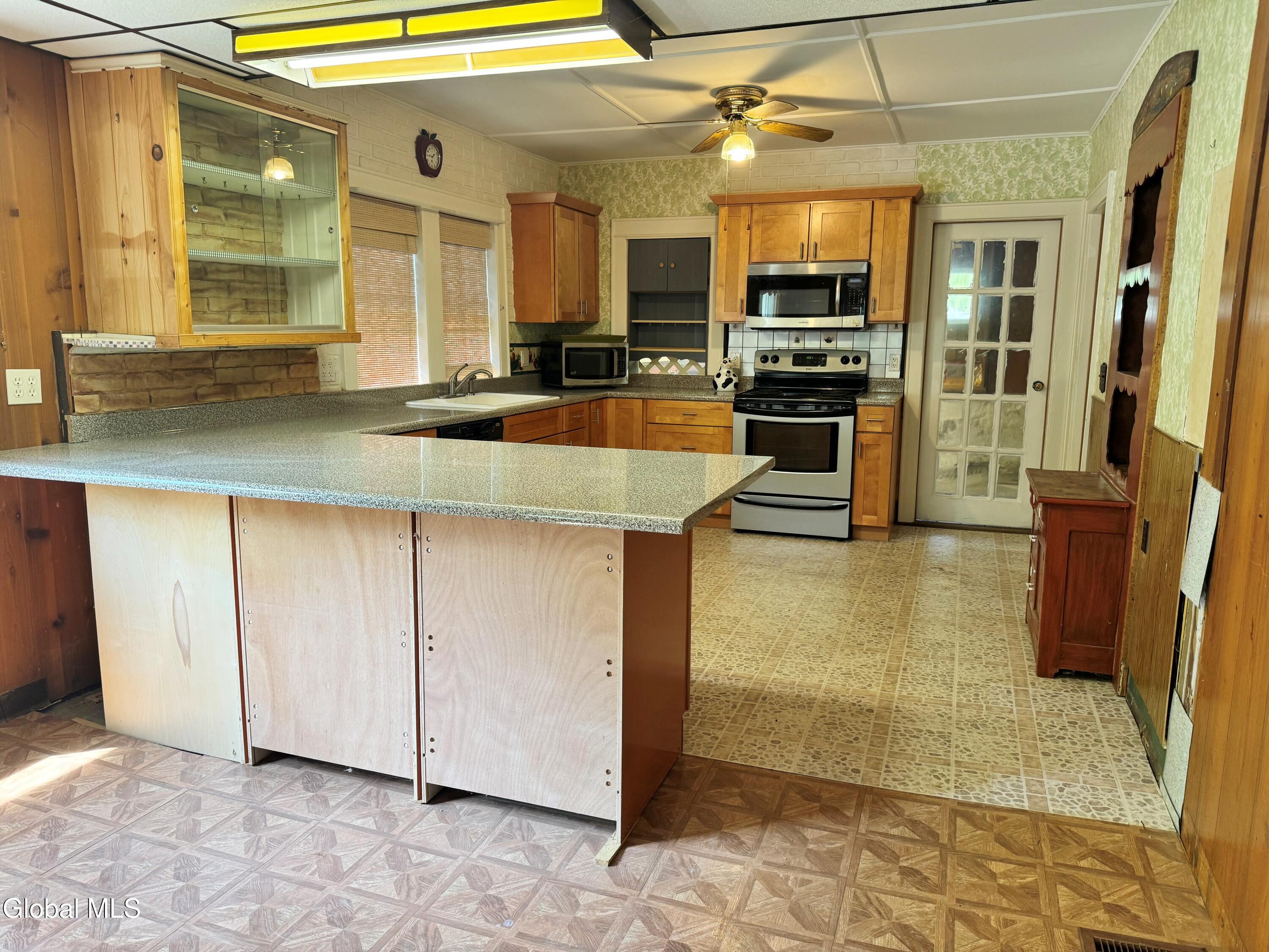 161 Horse Heaven Road East Nassau NY 12062
