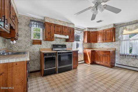 20 Division Street Cambridge NY 12816