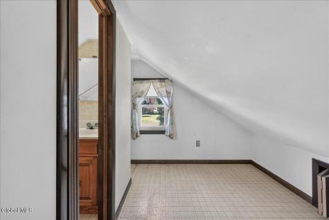 20 Division Street Cambridge NY 12816