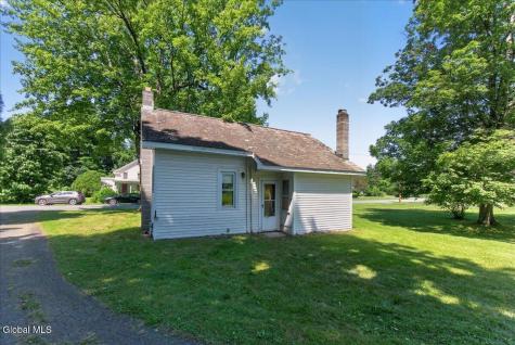20 Division Street Cambridge NY 12816
