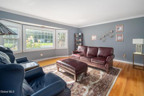 1004 Tomahawk Trail Glenville NY 12302