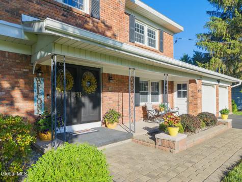 1004 Tomahawk Trail Glenville NY 12302