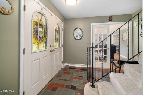 1004 Tomahawk Trail Glenville NY 12302