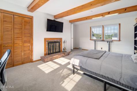 1004 Tomahawk Trail Glenville NY 12302