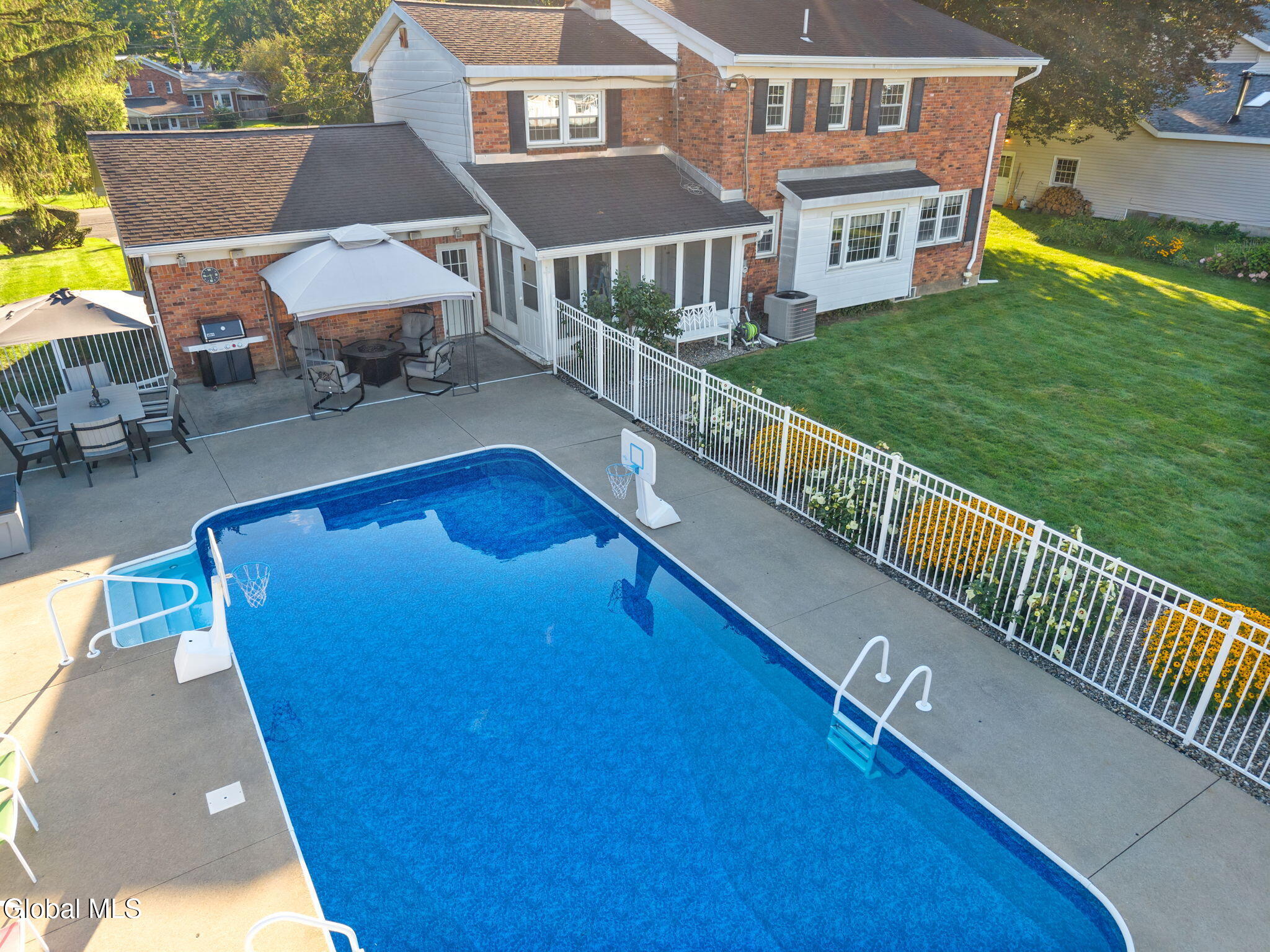 1004 Tomahawk Trail Glenville NY 12302