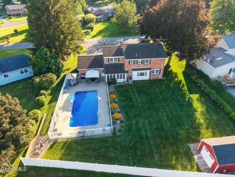 1004 Tomahawk Trail Glenville NY 12302