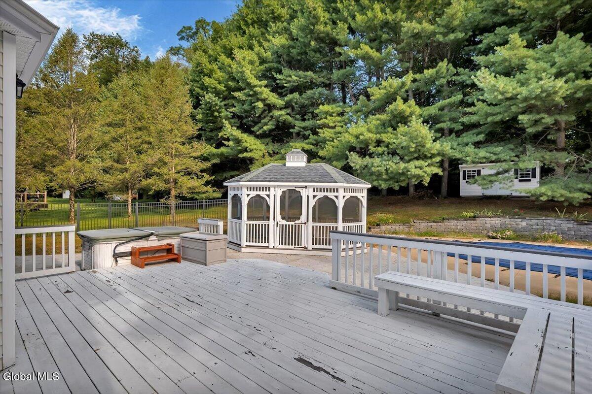 20 Birch Hill Road Ballston Lake NY 12019
