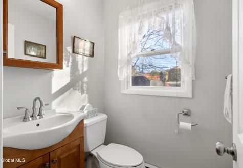 59 Valencia Lane Clifton Park NY 12065