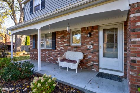 59 Valencia Lane Clifton Park NY 12065
