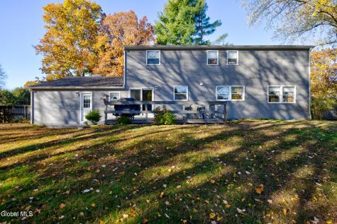 59 Valencia Lane Clifton Park NY 12065