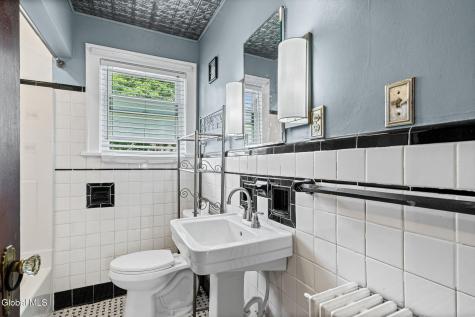 43 Rankin Avenue Troy NY 12180