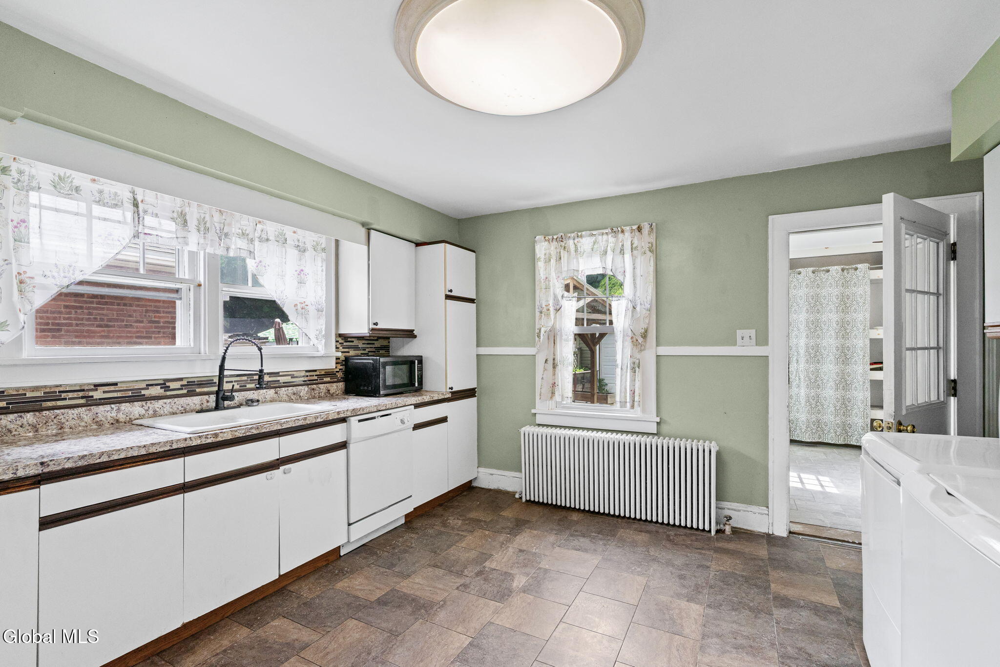 43 Rankin Avenue Troy NY 12180