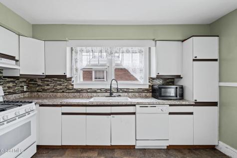 43 Rankin Avenue Troy NY 12180