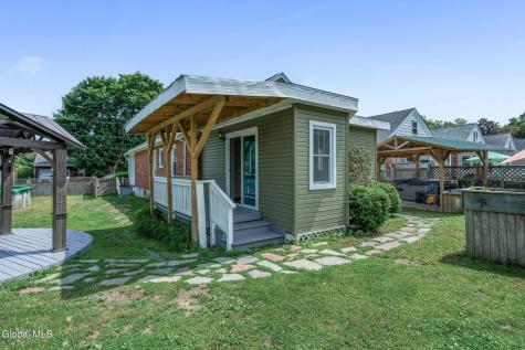 43 Rankin Avenue Troy NY 12180