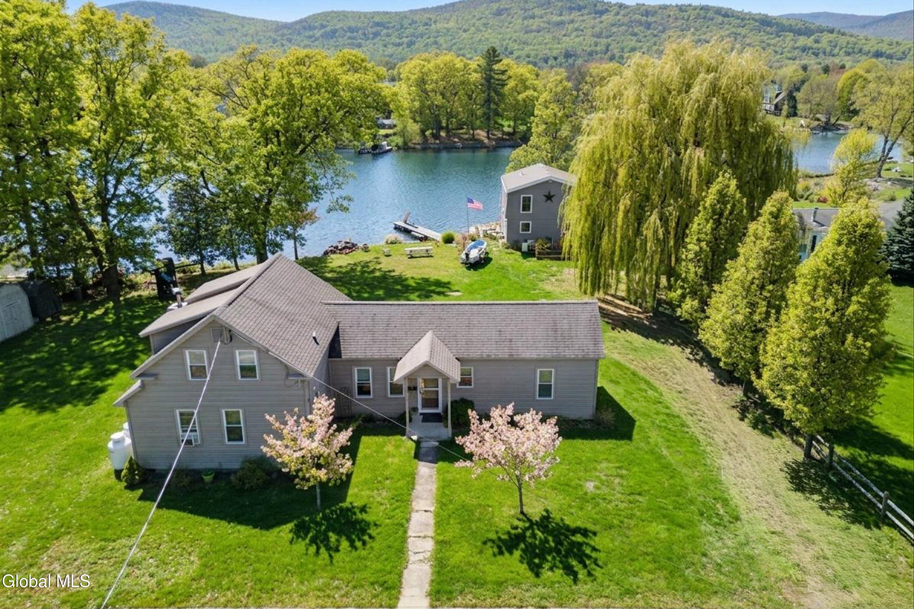 27 Water Street Ticonderoga NY 12883
