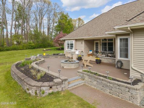 775 Waite Road Clifton Park NY 12065