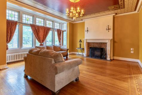 6 Morris Avenue Schenectady NY 12308