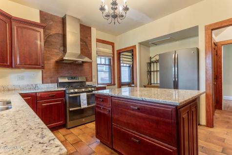 6 Morris Avenue Schenectady NY 12308