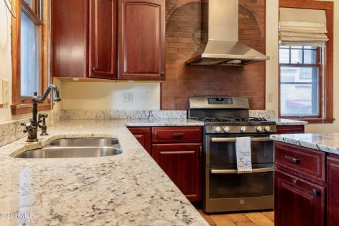 6 Morris Avenue Schenectady NY 12308