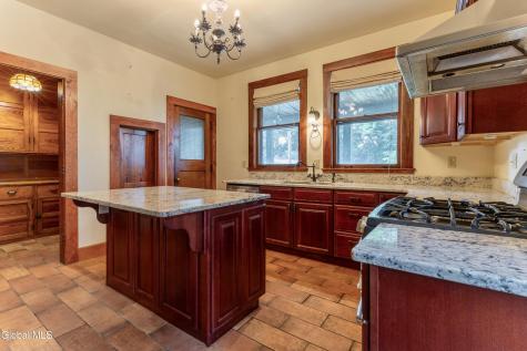 6 Morris Avenue Schenectady NY 12308