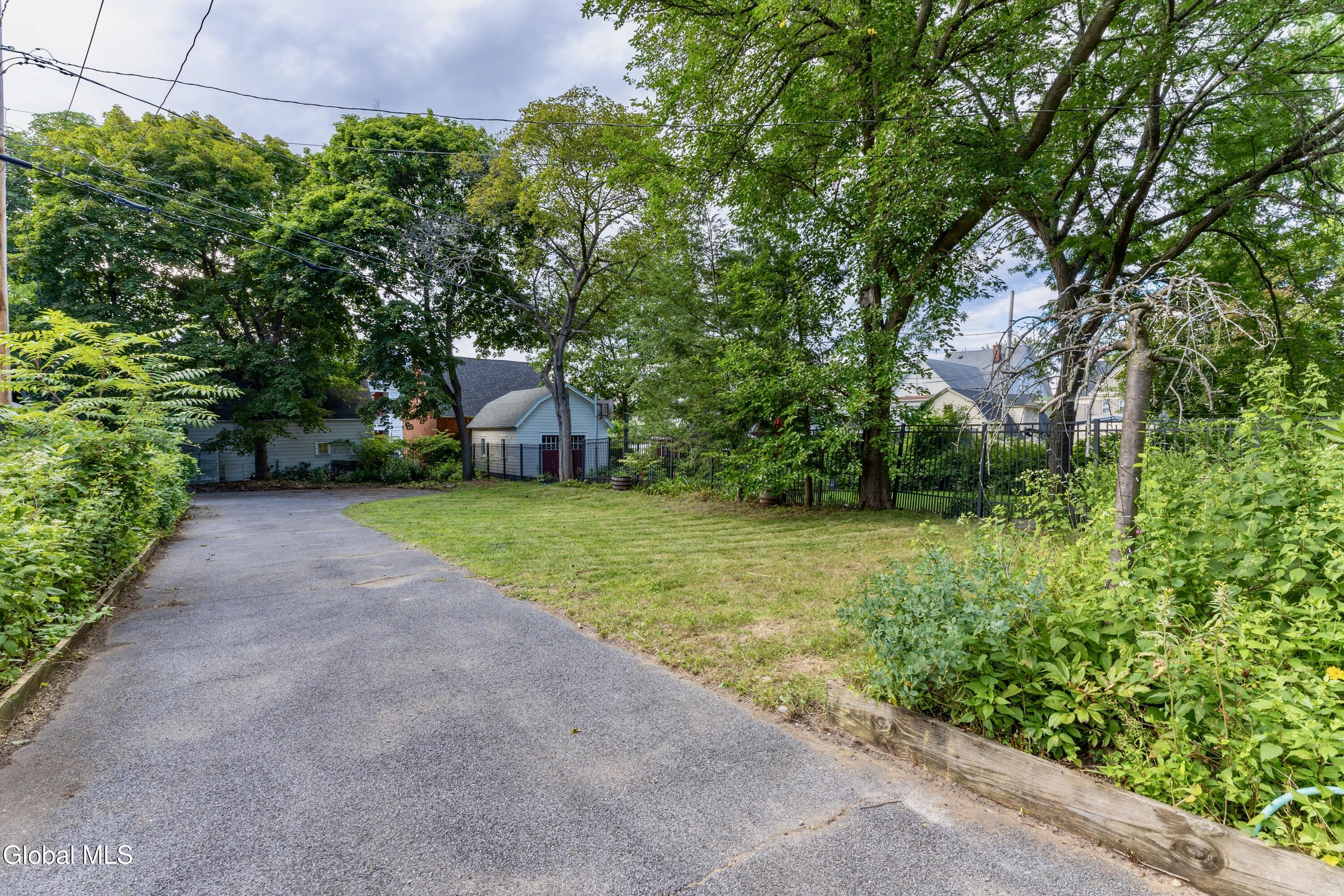 6 Morris Avenue Schenectady NY 12308