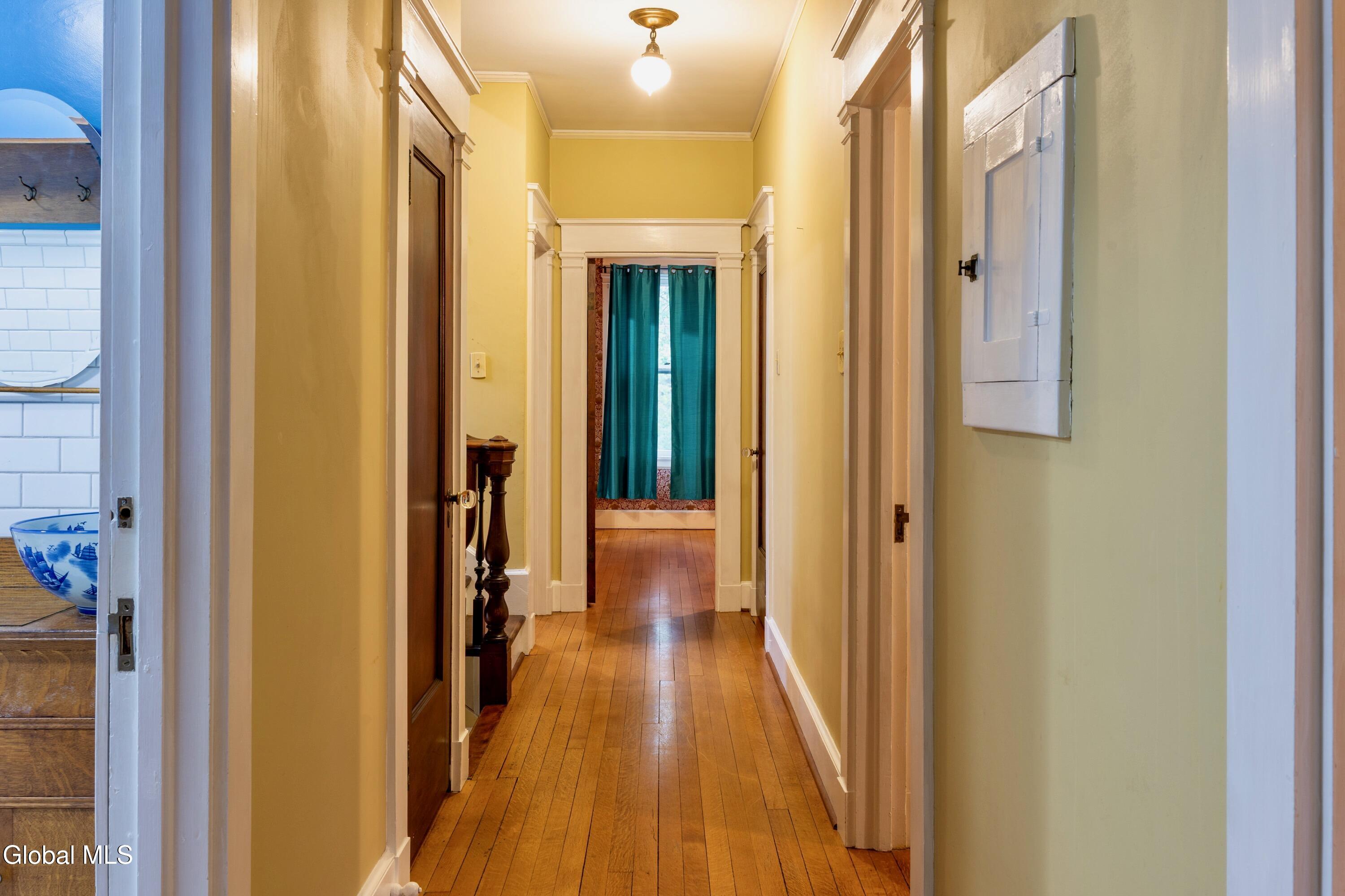 6 Morris Avenue Schenectady NY 12308