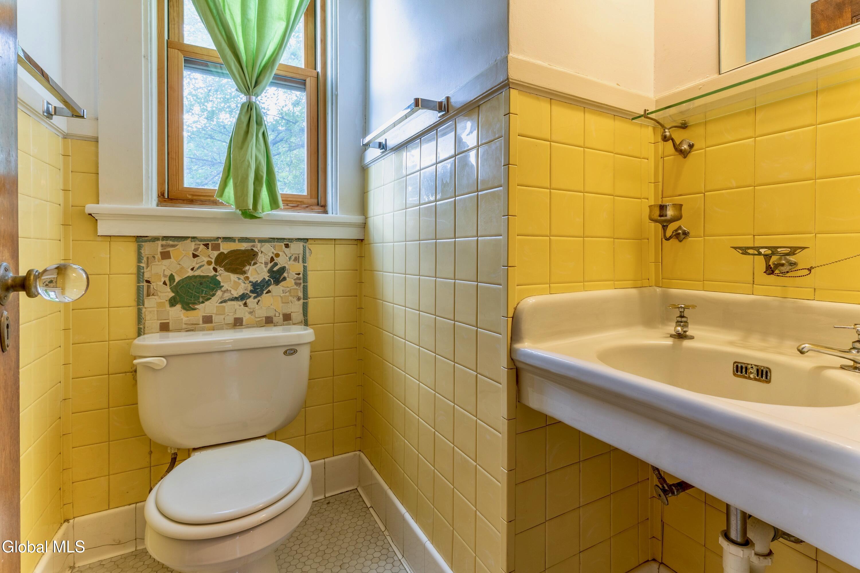 6 Morris Avenue Schenectady NY 12308