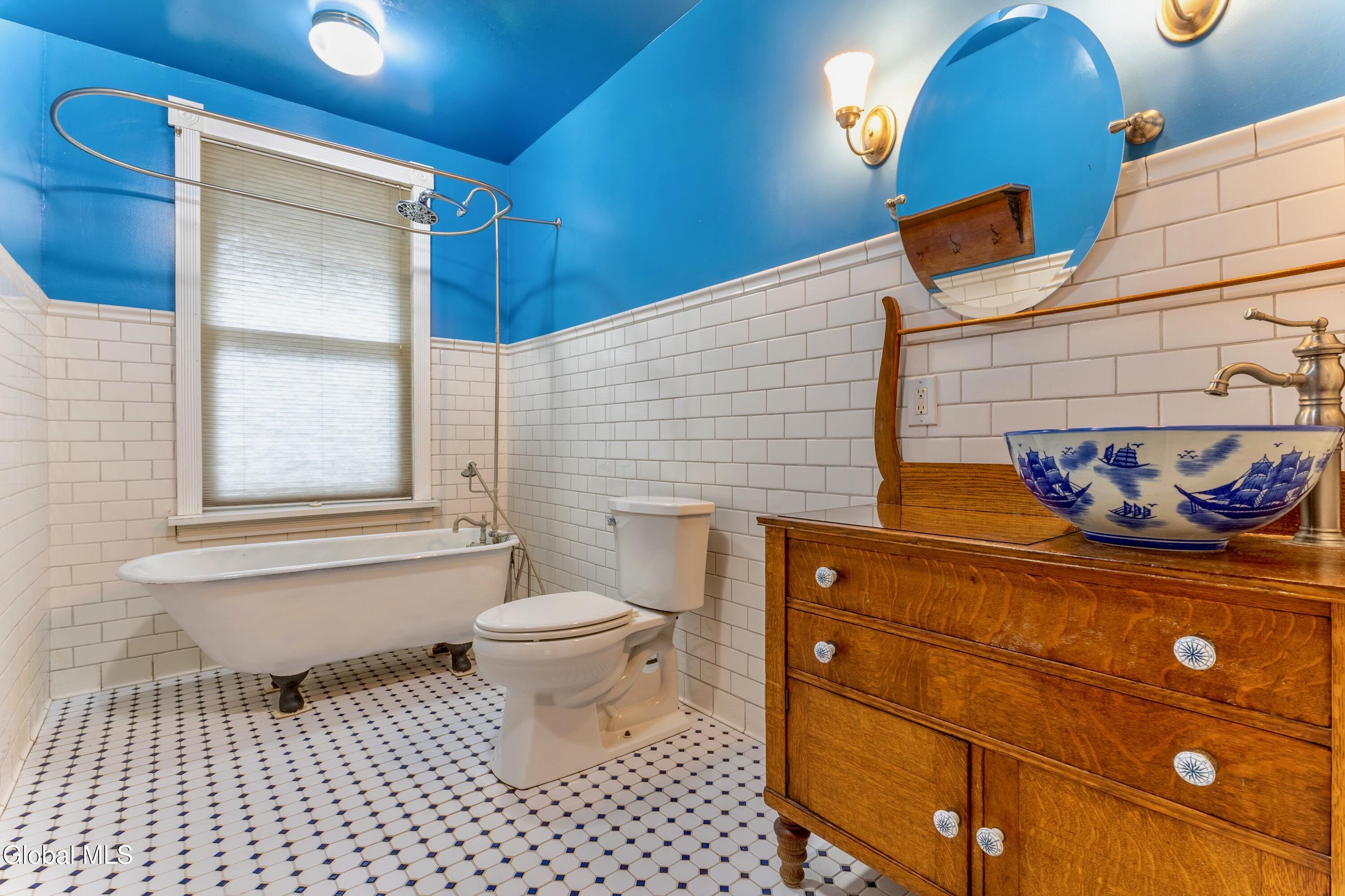 6 Morris Avenue Schenectady NY 12308