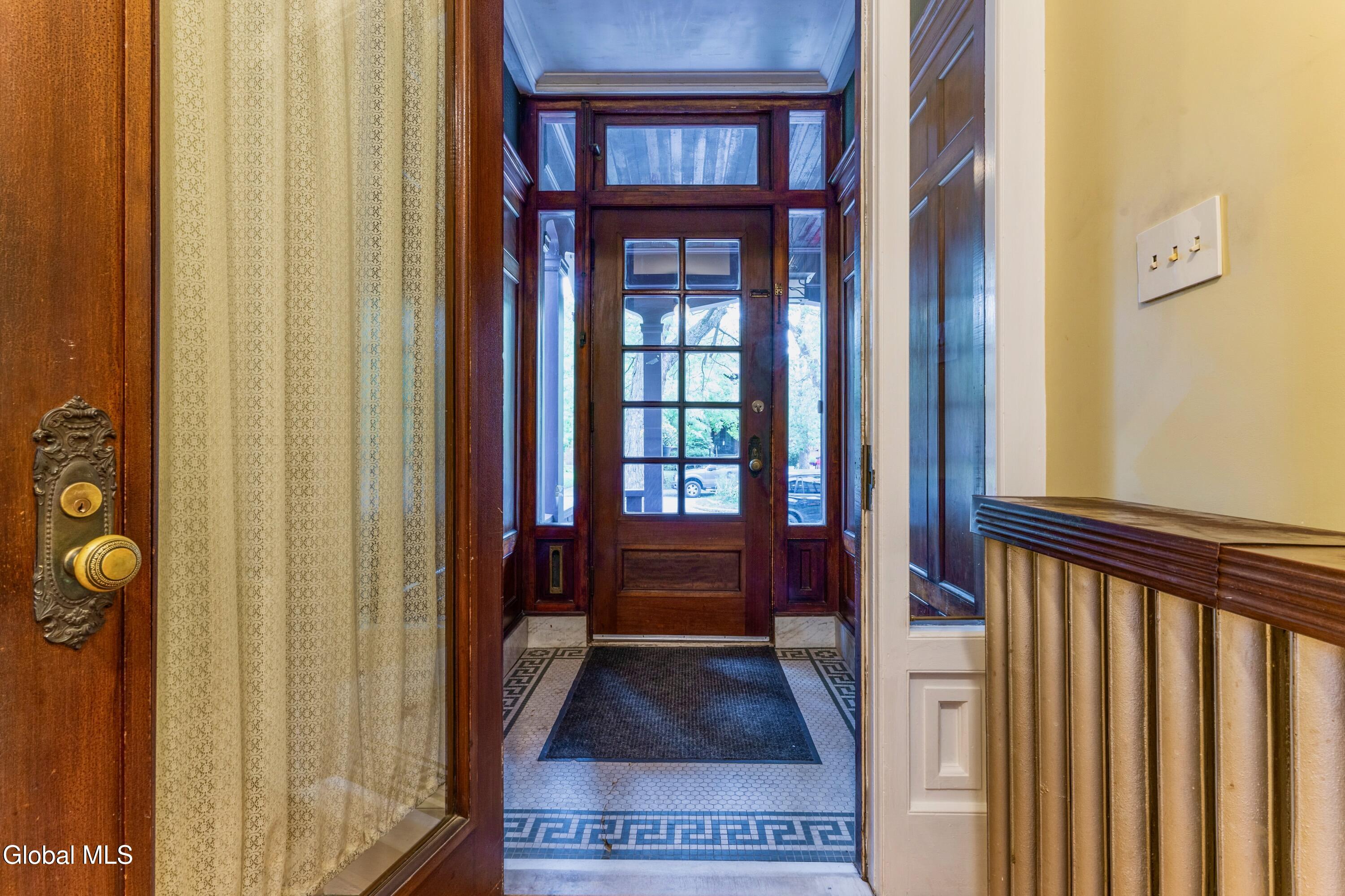 6 Morris Avenue Schenectady NY 12308